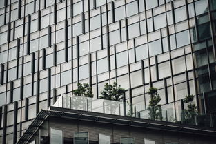 铝门行业领军者，揭秘十大品牌的卓越品质与创新技术