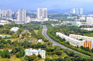 北京富华大厦，城市心脏的奢华居所，投资与自住的理想选择